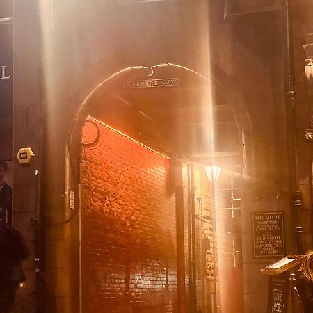 エディンバラHistoric Royal Mile Flat , 5Min From Waverly Railway Stationアパートメント エクステリア 写真