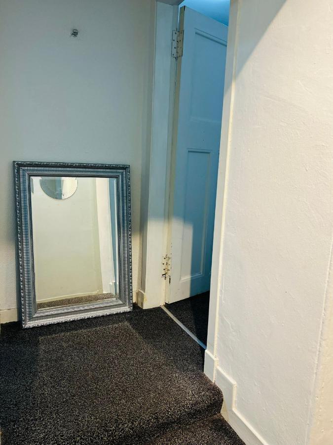 エディンバラHistoric Royal Mile Flat , 5Min From Waverly Railway Stationアパートメント エクステリア 写真